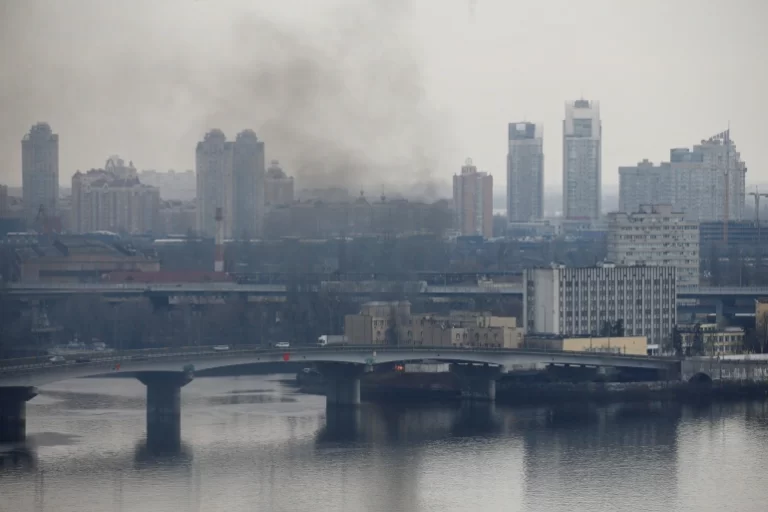 ukrain face aux attaques russes