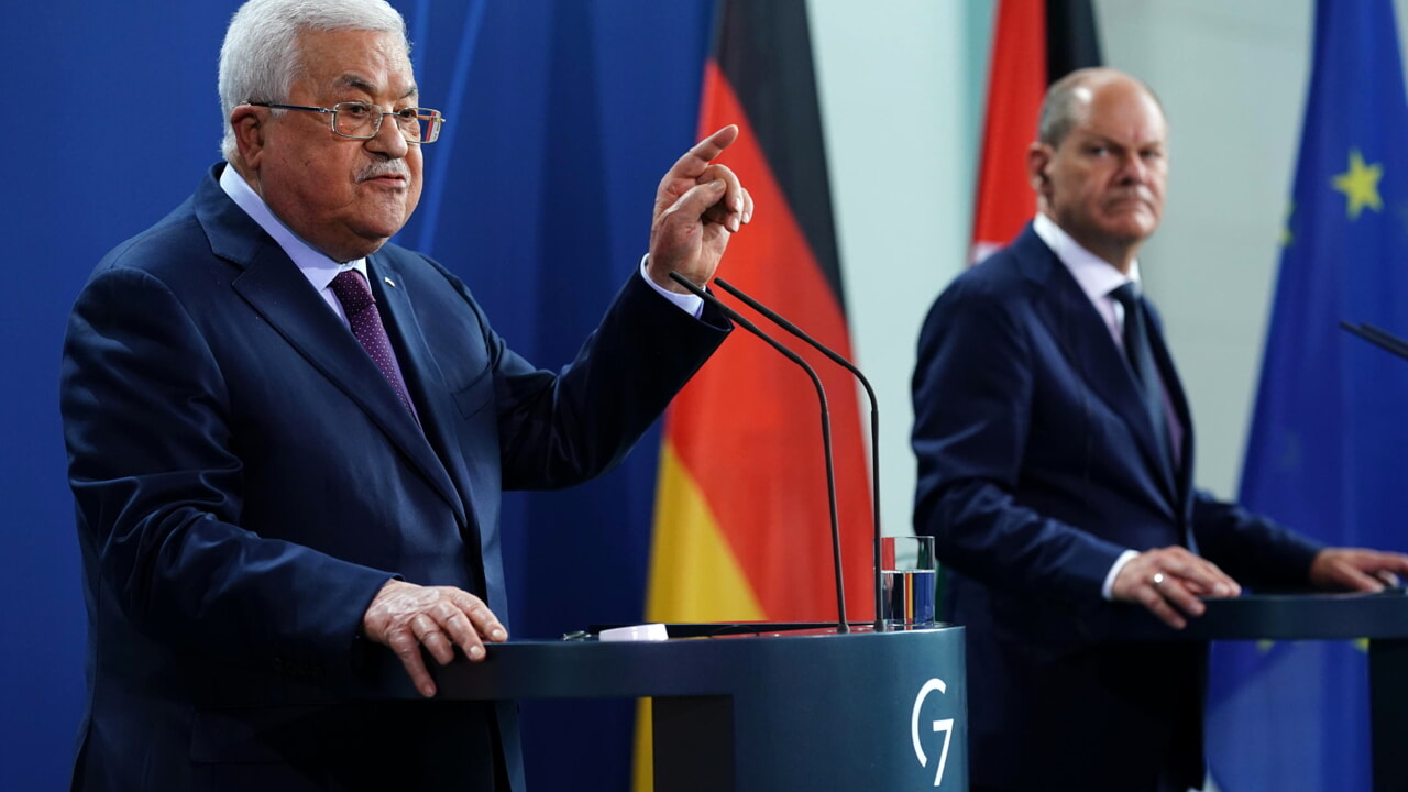 « Israël coupable de l&rsquo;Holocauste palestinien », la phrase d&rsquo;Abbas a suscité la polémique en Allemagne