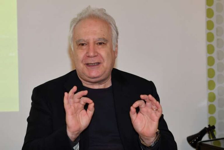 mario-sconcerti-foto-di-bacco-1170490-e1642013586975.jpg