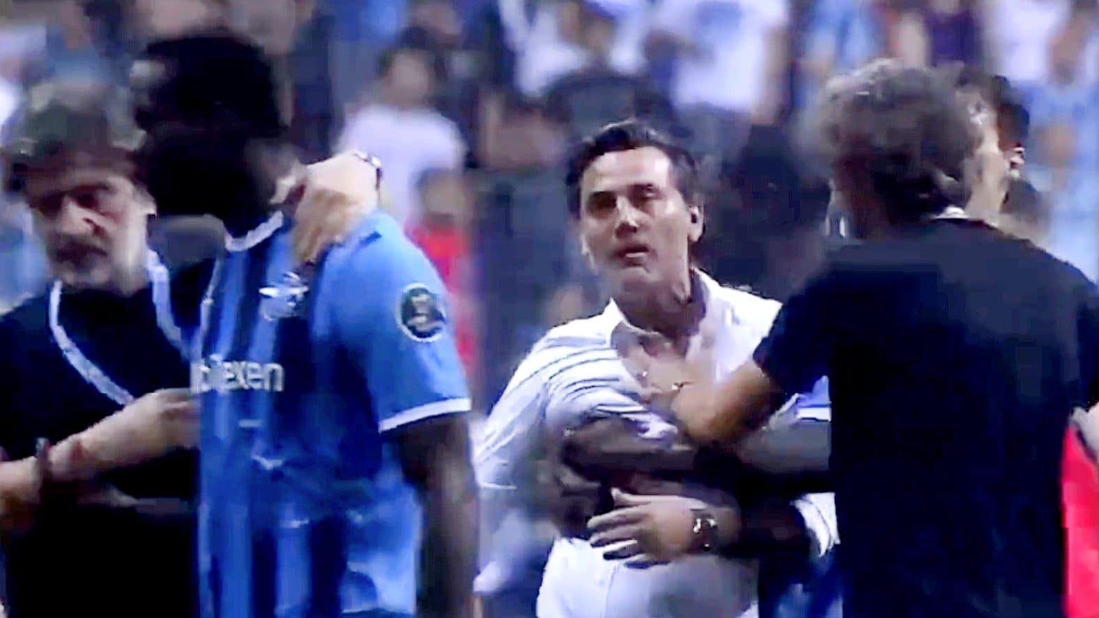 Après le combat rapproché avec Montella, Balotelli est expulsé par Demirspor, il peut finir en Grèce