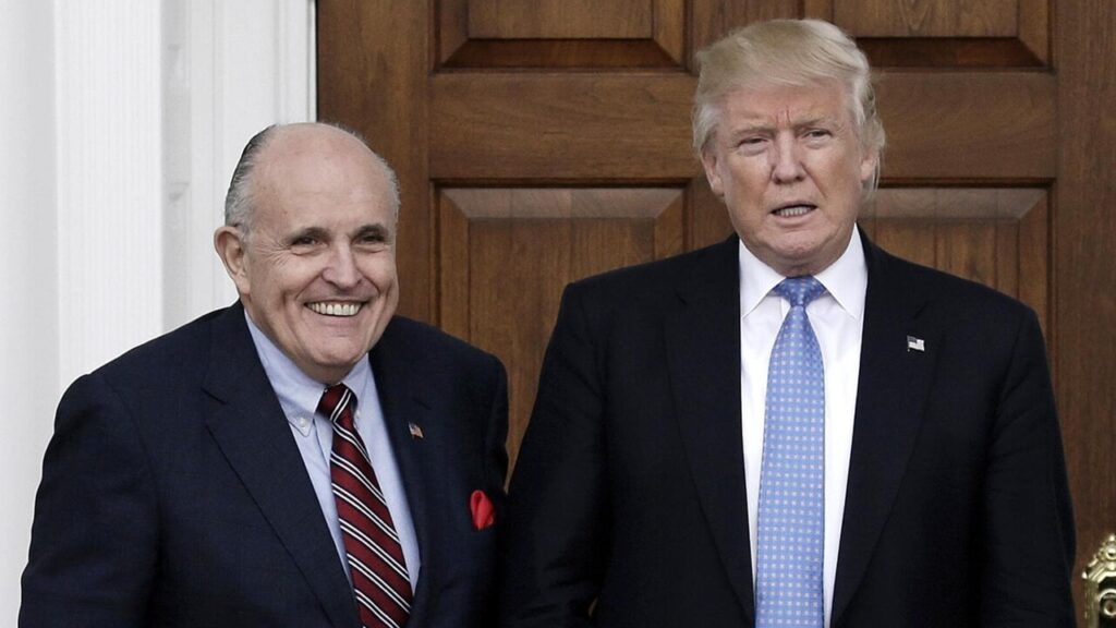 rudolph-giuliani-donald-trump-epa-2.jpg