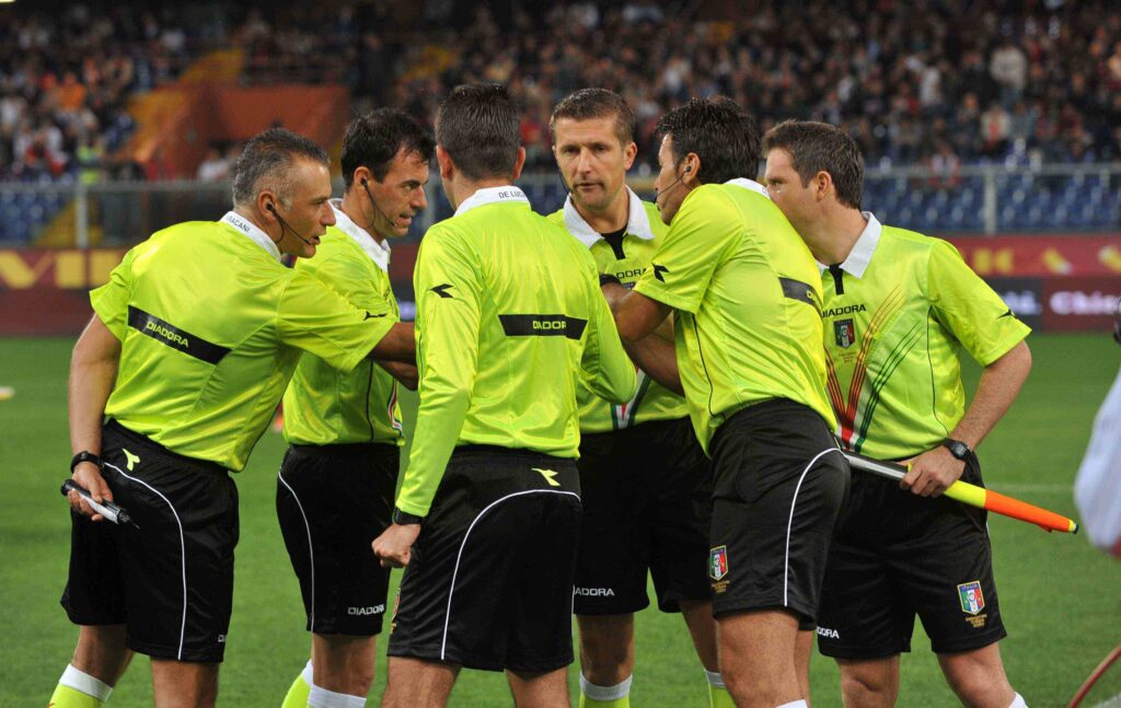 Arbitri.jpg