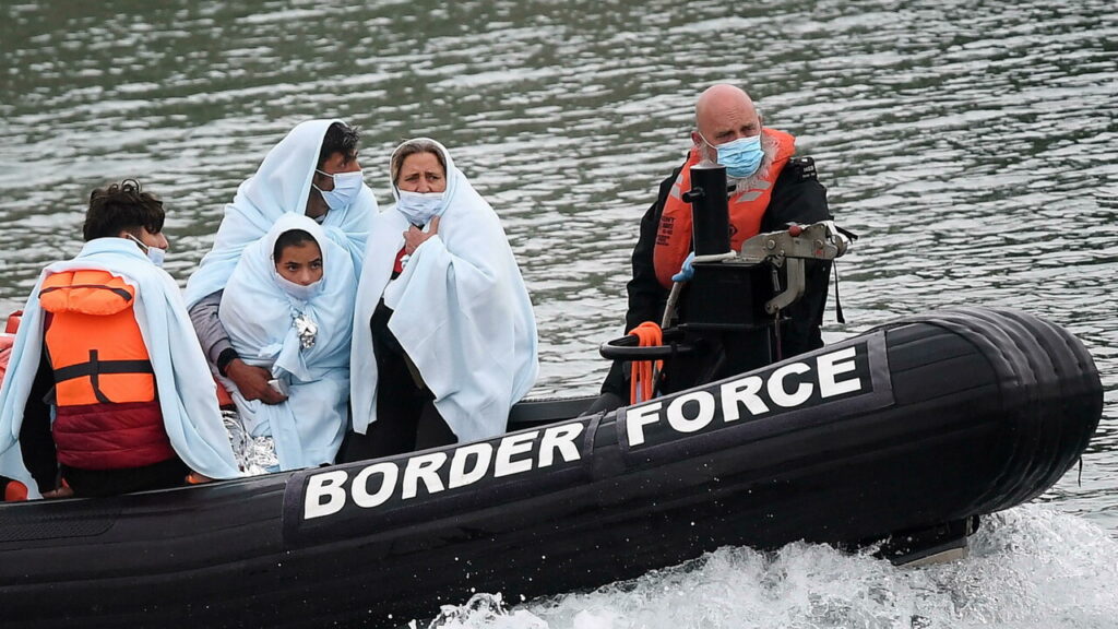 migranti-manica-regno-unito-2.jpg