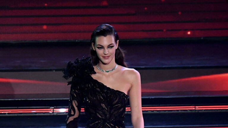 1665528359_vittoria-ceretti-6.jpg