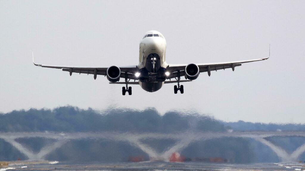 aereo-decollo-2.jpg
