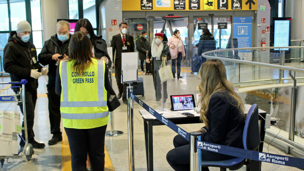 covid-viaggi-italia-aeroporto-2.jpg