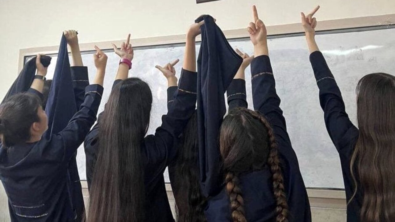 Des lycéens manifestent également en Iran