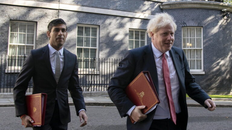 sunak-johnson-4.jpg