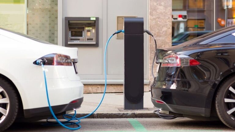 auto-elettriche-2-2-2.jpg