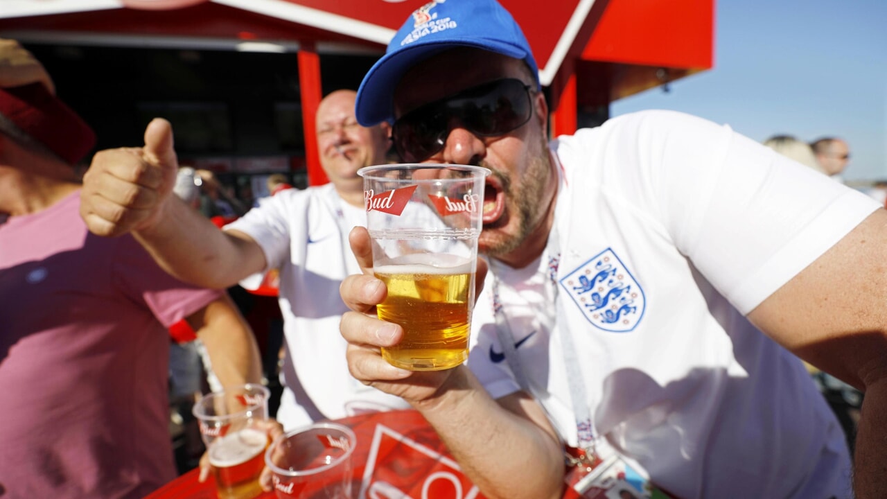 Fans condamnés à la sobriété, le Qatar interdira la bière à la Coupe du monde
