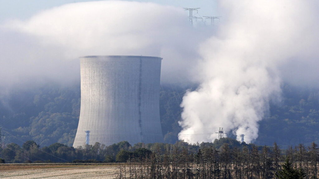 nucleare-francia-epa-3.jpg