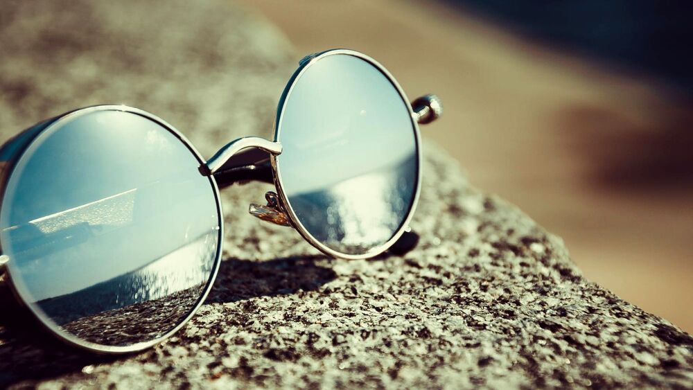 Comment choisir ses lunettes de soleil : à chaque femme la sienne