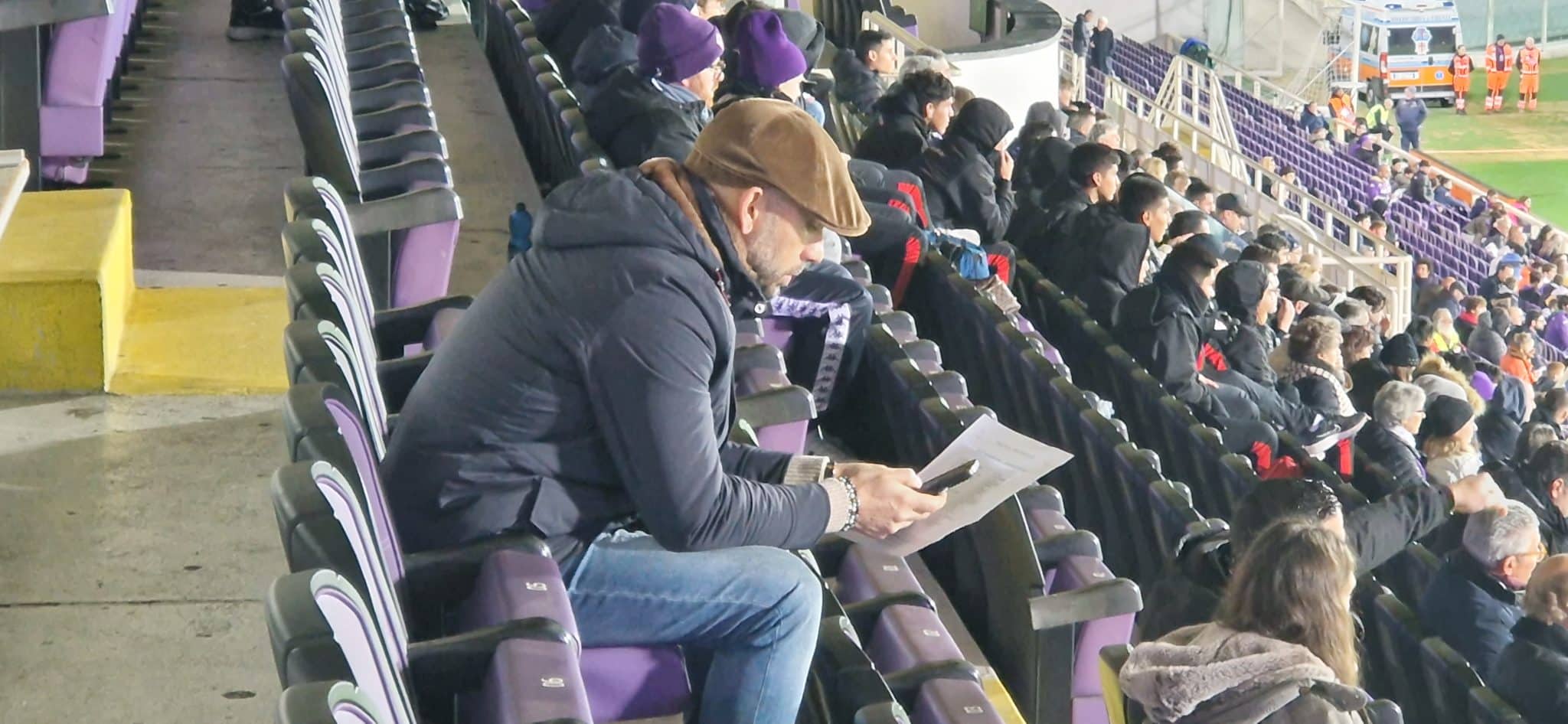 Le directeur sportif de Bologne Marco Di Vaio au stade Franchi pour voir la Fiorentina