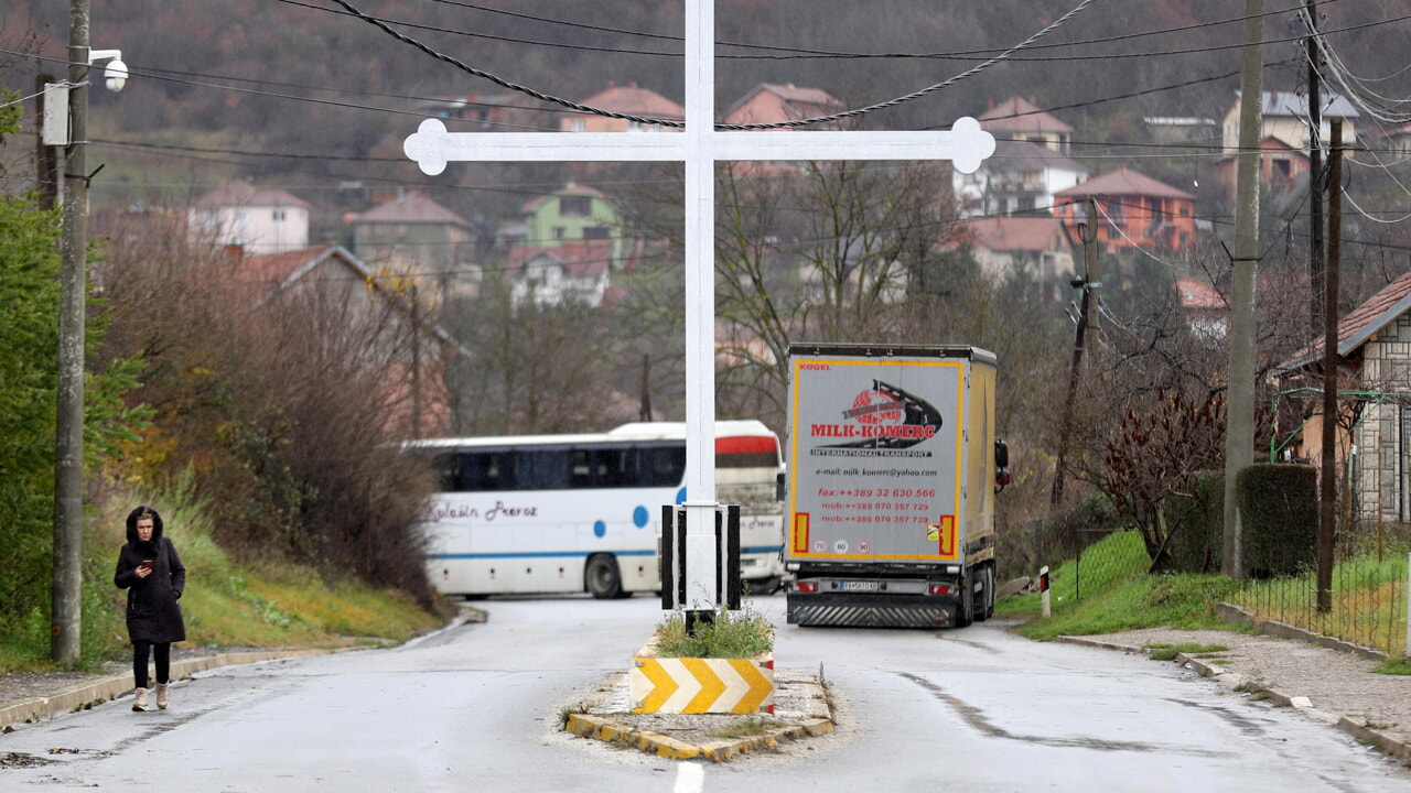 La tension monte en flèche au Kosovo, les appels à la modération de la Russie vers l&rsquo;UE
