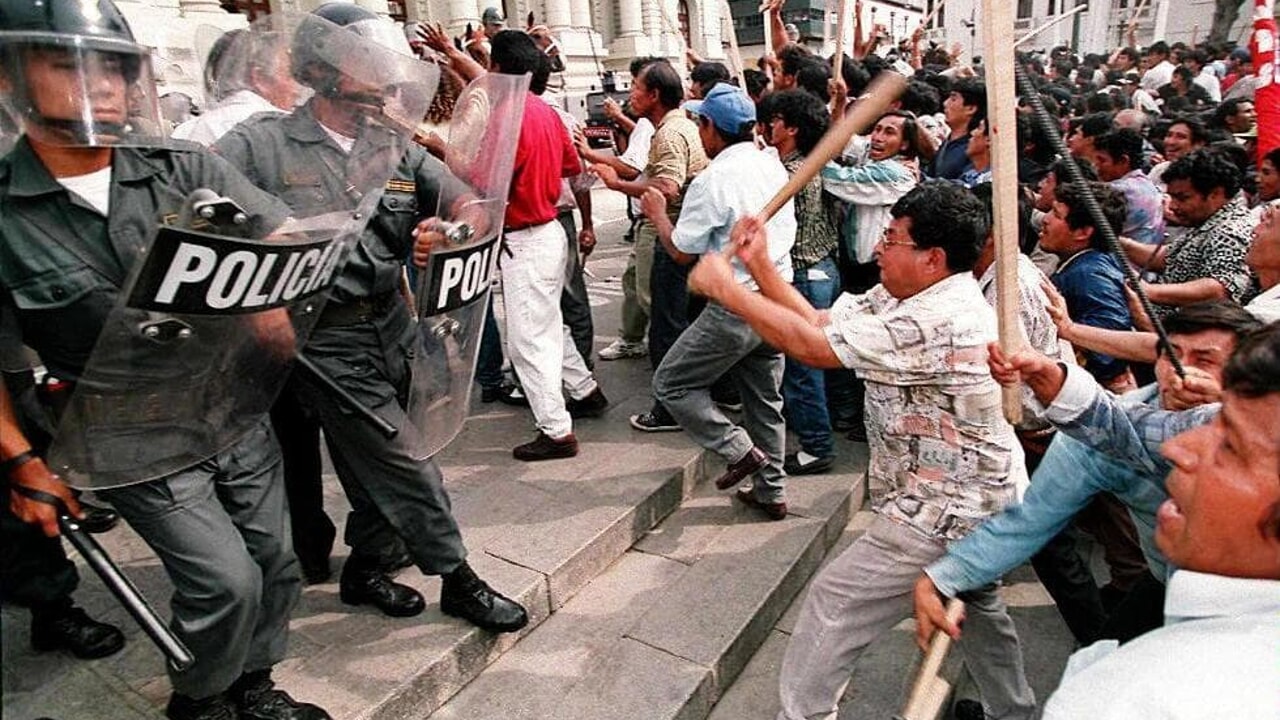 Le Pérou dans le chaos, des dizaines d&rsquo;Italiens bloqués
