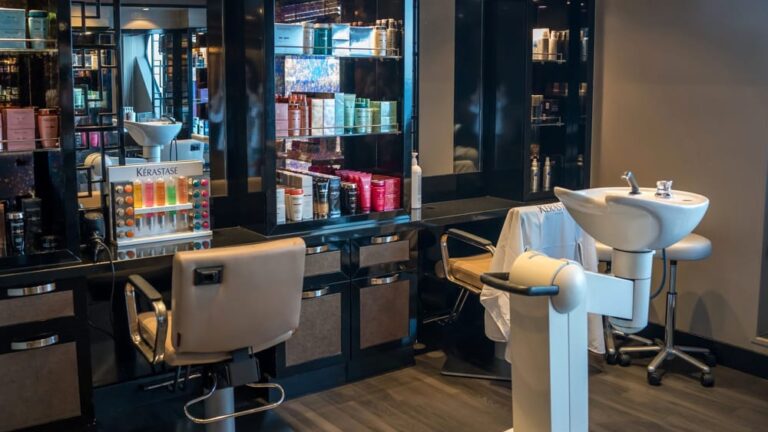 1673382512_beauty-salon-3277314_1920-2.jpg
