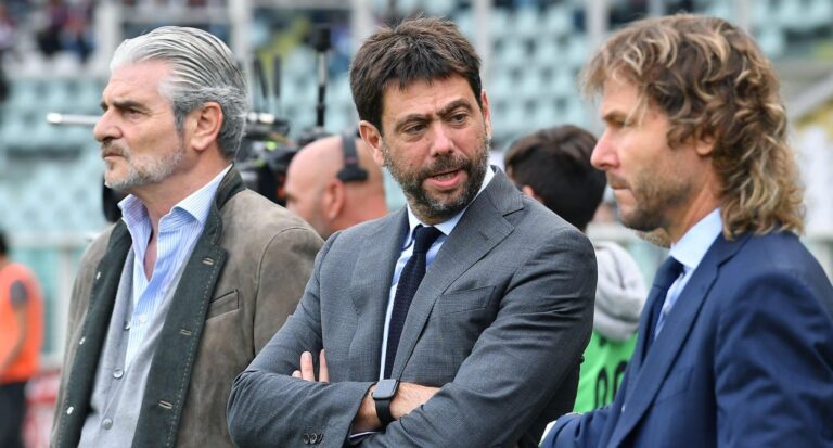 Italian-Serie-A-soccer-match-Torino-FC-vs-Juventus-FC-at-the-Olimpico-Grande-Torino-stadium-in-Turin-Italy-15-october-2022-ANSAALESSANDRO-DI-MARCO_67297121-scaled.jpg