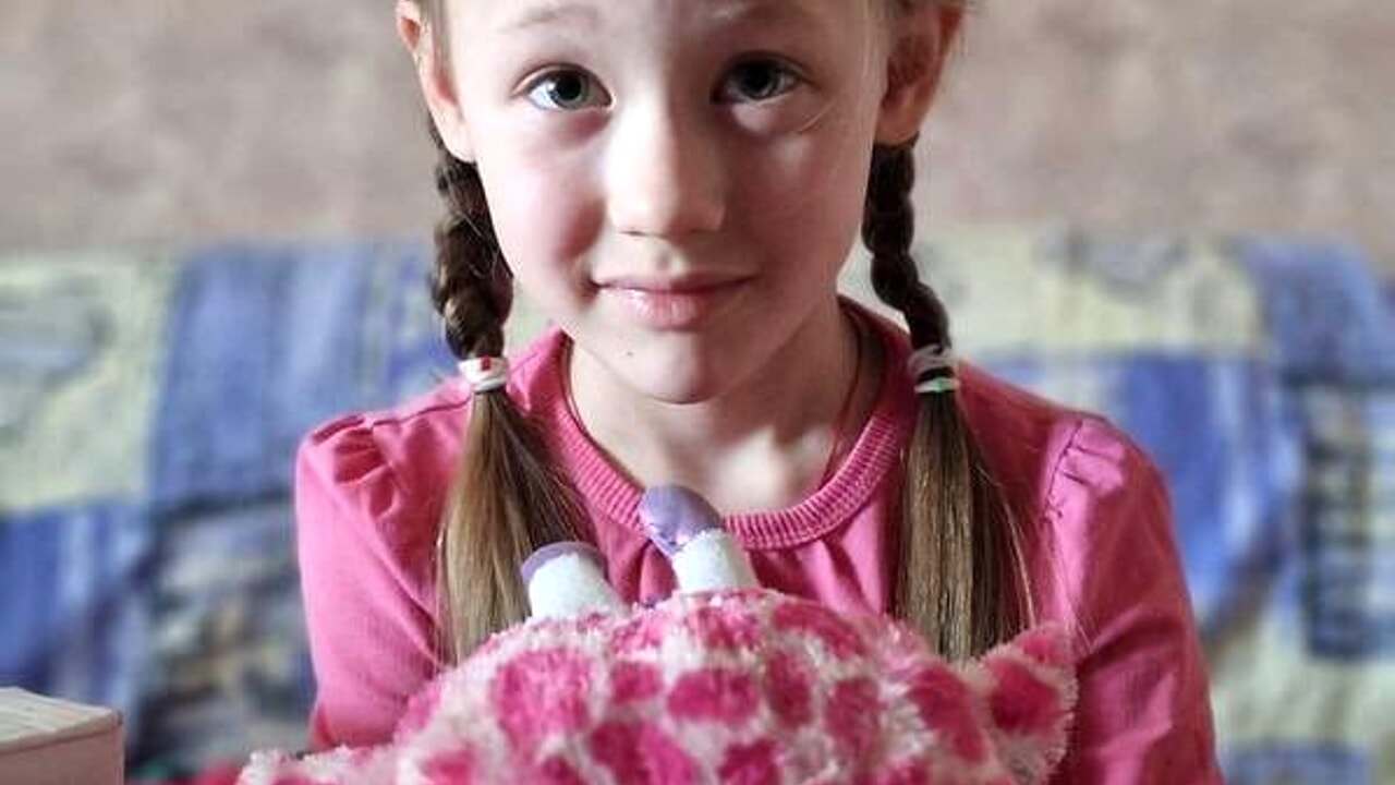 Elya est décédée à l&rsquo;âge de six ans d&rsquo;une crise cardiaque causée par les bombes russes en Ukraine