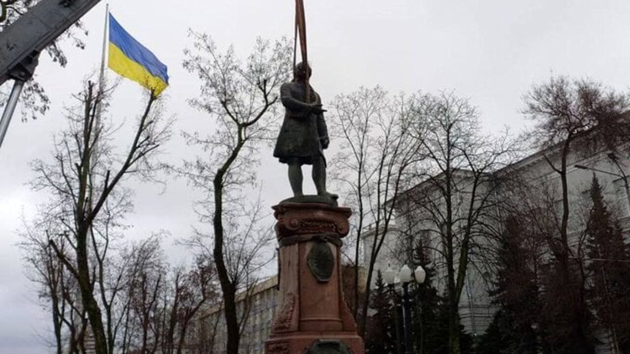 L&rsquo;Ukraine réinitialise son passé : le dernier monument soviétique a été démantelé