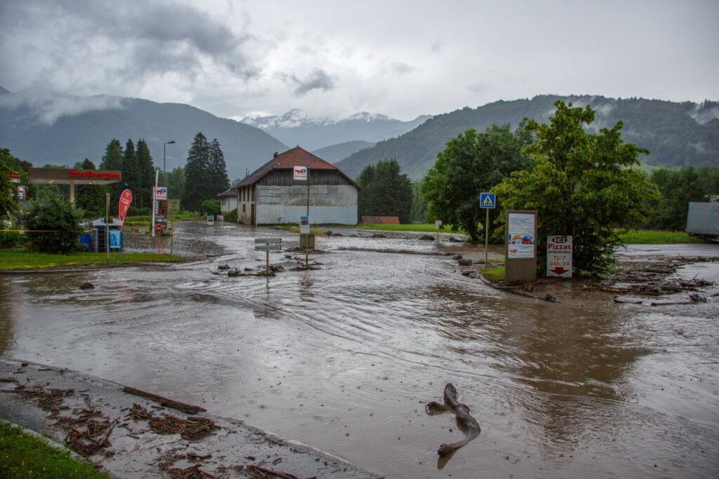 inondation dans les bouches du rhone