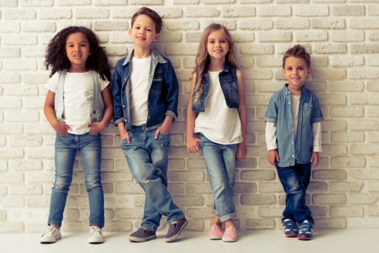 habiller un enfant à la mode