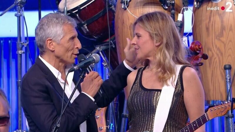 qui sont les 2 guitaristes de noubliez pas les paroles